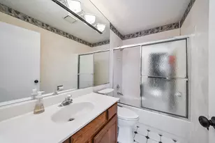 297 Springbrook Ln, Carol Stream, IL 60188 - Photo 25