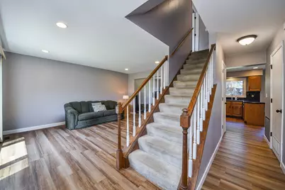 297 Springbrook Lane, Carol Stream, IL 60188 - Photo 3