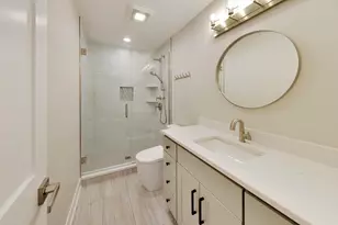 1201 Manzella Lane, Glenview, IL 60025 - Photo 33