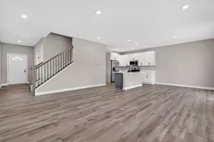 1971 Taller Rd, Morris, IL 60450 - Photo 5