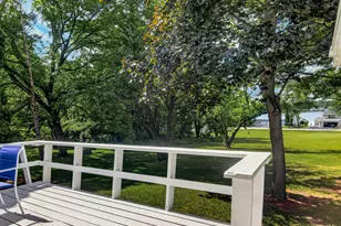 132 Valhalla Dr, Poplar Grove, IL 61065 - Photo 7