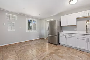 5446 Highland Ct, Crestwood, IL 60418 - Photo 7