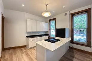 3559 N Ashland Ave, Chicago, IL 60657 - Photo 3
