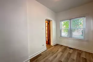 3559 N Ashland Ave, Chicago, IL 60657 - Photo 13