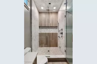 1428 W Grand Avenue #2, Chicago, IL 60642 - Photo 15