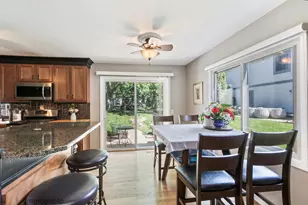 2634 Smith St, Rolling Meadows, IL 60008 - Photo 9