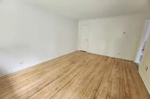 2017 Foster St, Evanston, IL 60201 - Photo 3