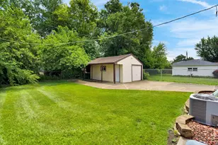 7943 S Kilpatrick Ave, Chicago, IL 60652 - Photo 25