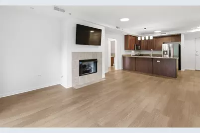 135 S York Street #214, Elmhurst, IL 60126 - Photo 7