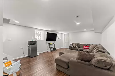 7651 S Cregier Avenue, Chicago, IL 60649 - Photo 13