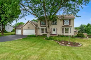 1082 Westridge Dr, Rockford, IL 61102 - Photo 1