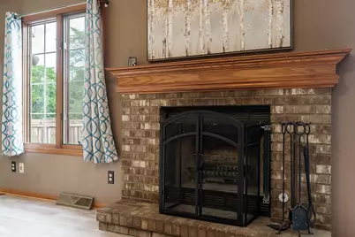 1082 Westridge Drive, Rockford, IL 61102 - Photo 13