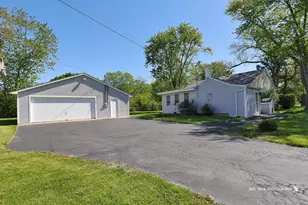 38690 N Green Bay Rd, Beach Park, IL 60087 - Photo 1