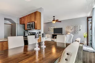2636 Evergreen Cir, McHenry, IL 60050 - Photo 13