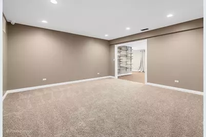 832 Bemis Road, Glen Ellyn, IL 60137 - Photo 43