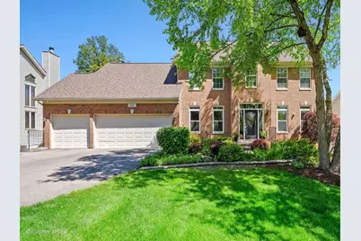 832 Bemis Road, Glen Ellyn, IL 60137 - Photo 1