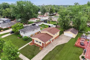 229 Indiana St, Park Forest, IL 60466 - Photo 33