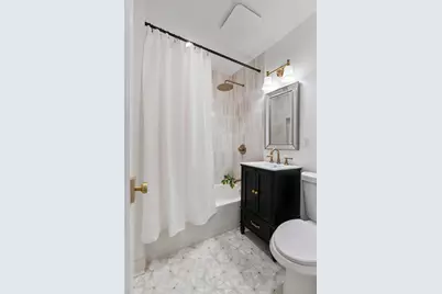 [Address not provided], Chicago, IL 60641 - Photo 11