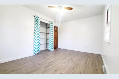 4517 Parkway Avenue, McHenry, IL 60050 - Photo 11