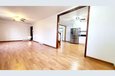 4517 Parkway Avenue, McHenry, IL 60050 - Photo 3