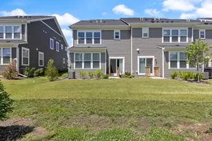 2265 Horseshoe Cir, Naperville, IL 60564 - Photo 25