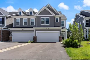 2265 Horseshoe Cir, Naperville, IL 60564 - Photo 1