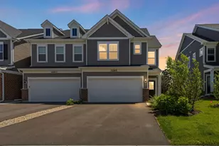 2265 Horseshoe Cir, Naperville, IL 60564 - Photo 3
