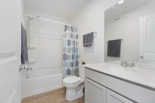 2265 Horseshoe Cir, Naperville, IL 60564 - Photo 23