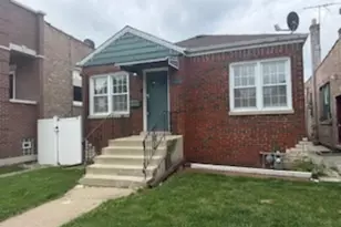 2504 S 57th Ct, Cicero, IL 60804 - Photo 1