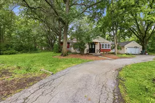4121 Sunset Rd, Matteson, IL 60443 - Photo 1