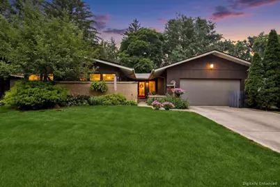 125 N Park Boulevard, Glen Ellyn, IL 60137 - Photo 1