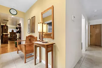 125 N Park Boulevard, Glen Ellyn, IL 60137 - Photo 3
