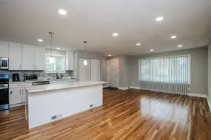 9227 S Perry Ave, Chicago, IL 60620 - Photo 3