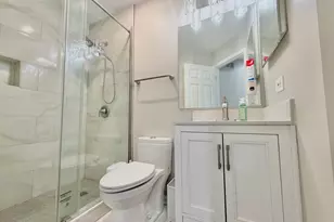 112 Pembroke Cir, Lake Bluff, IL 60044 - Photo 35