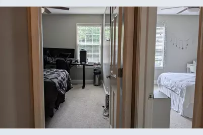 233 Lorraine Circle, Bloomingdale, IL 60108 - Photo 37