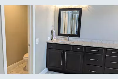 233 Lorraine Circle, Bloomingdale, IL 60108 - Photo 25