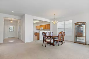 11715 Windsor Dr, Huntley, IL 60142 - Photo 5
