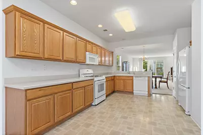 11715 Windsor Drive, Huntley, IL 60142 - Photo 7