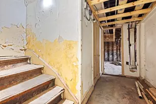 6556 S Woodlawn Ave, Chicago, IL 60637 - Photo 9