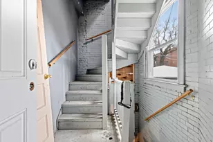 6556 S Woodlawn Ave, Chicago, IL 60637 - Photo 23