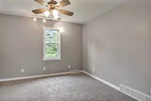 1611 Michigan Ave, Rockford, IL 61102 - Photo 35