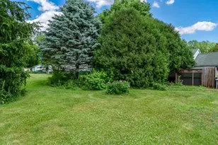 1611 Michigan Ave, Rockford, IL 61102 - Photo 9