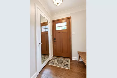 3218 W 97th Street, Evergreen Park, IL 60805 - Photo 3