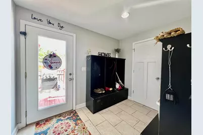 3218 W 97th Street, Evergreen Park, IL 60805 - Photo 9