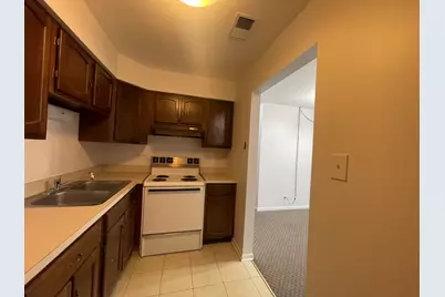 703 W Central Road #A2, Mount Prospect, IL 60056 - Photo 15