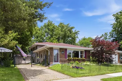 2176 N Westmoreland Drive, Palatine, IL 60074 - Photo 1