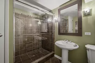 2176 N Westmoreland Dr, Palatine, IL 60074 - Photo 19