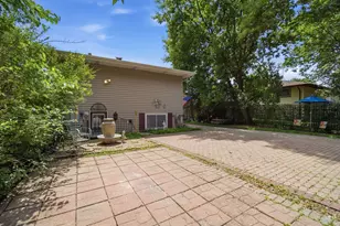 2176 N Westmoreland Dr, Palatine, IL 60074 - Photo 23