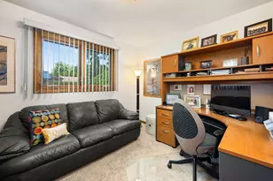 1311 Azalea Ln, Dekalb, IL 60115 - Photo 39