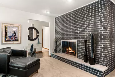 1311 Azalea Lane, Dekalb, IL 60115 - Photo 21